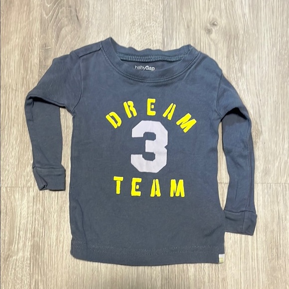 4/$30 GAP Gray Long Sleeve Shirt - Dream Team Design - Picture 1 of 1